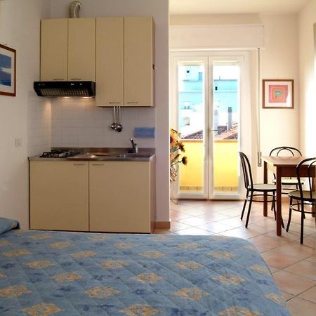 רימיני Residence Carioca מראה חיצוני תמונה