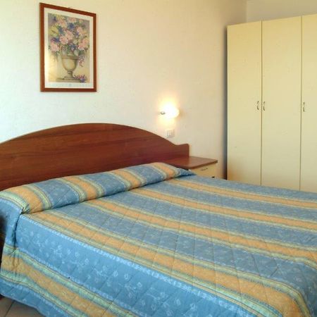 רימיני Residence Carioca מראה חיצוני תמונה