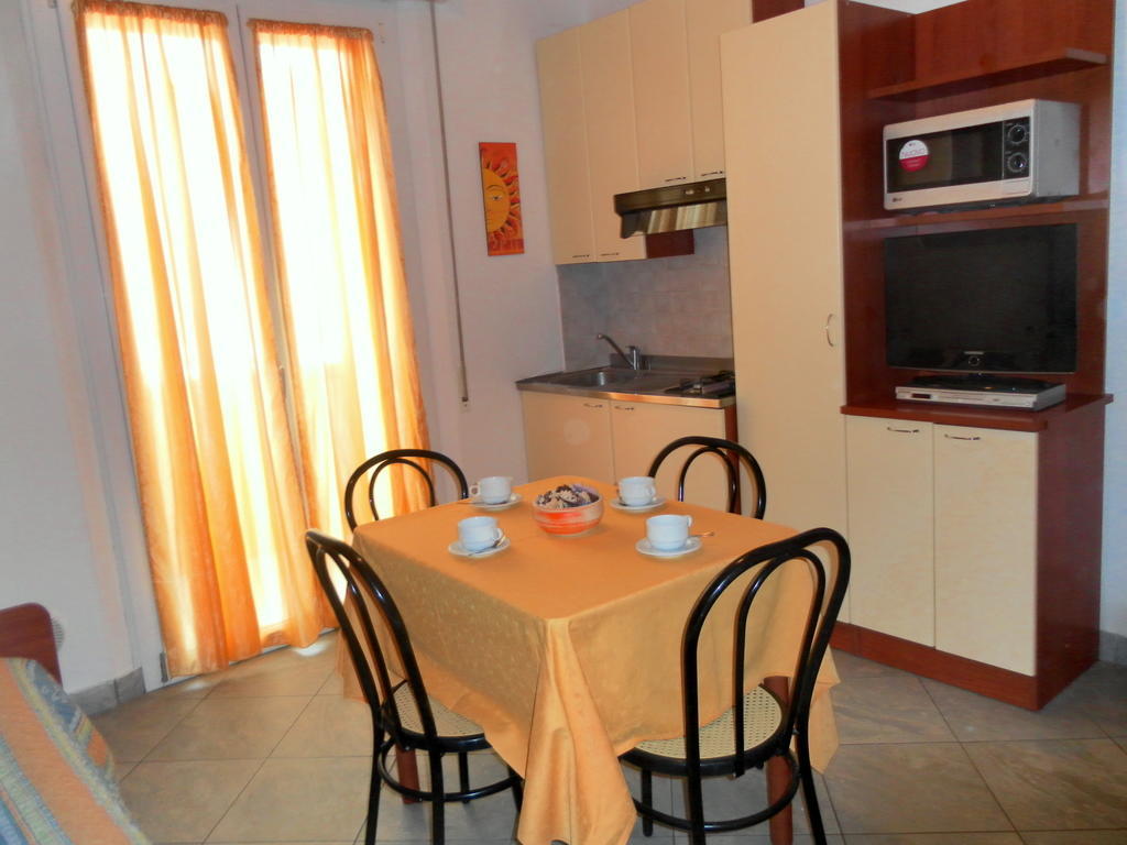 רימיני Residence Carioca חדר תמונה