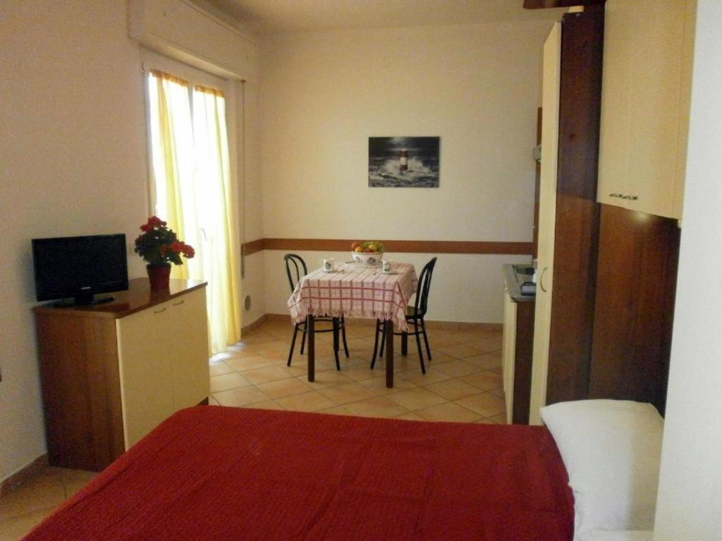 רימיני Residence Carioca מראה חיצוני תמונה