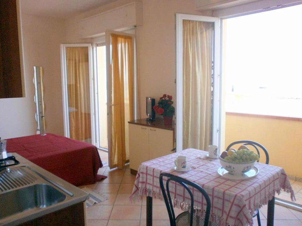 רימיני Residence Carioca חדר תמונה