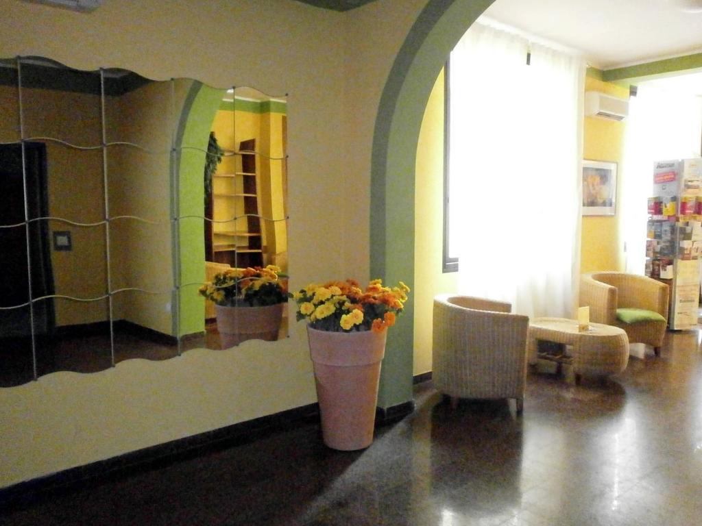 רימיני Residence Carioca מראה חיצוני תמונה